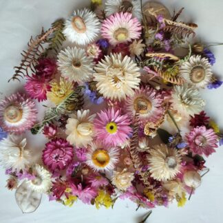 25g Dried Floral Table Confetti
